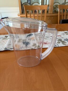 Pampered Chef Clear Plastic Pitcher, As Is